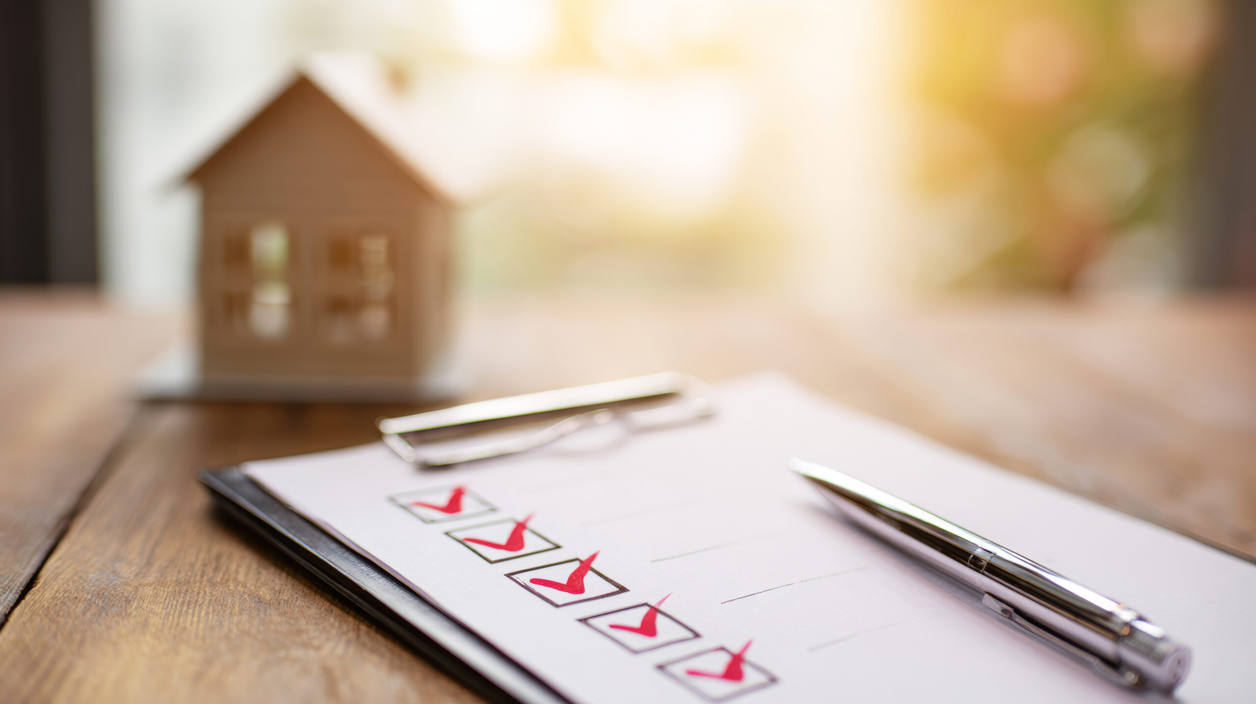 what to look for at a home showing